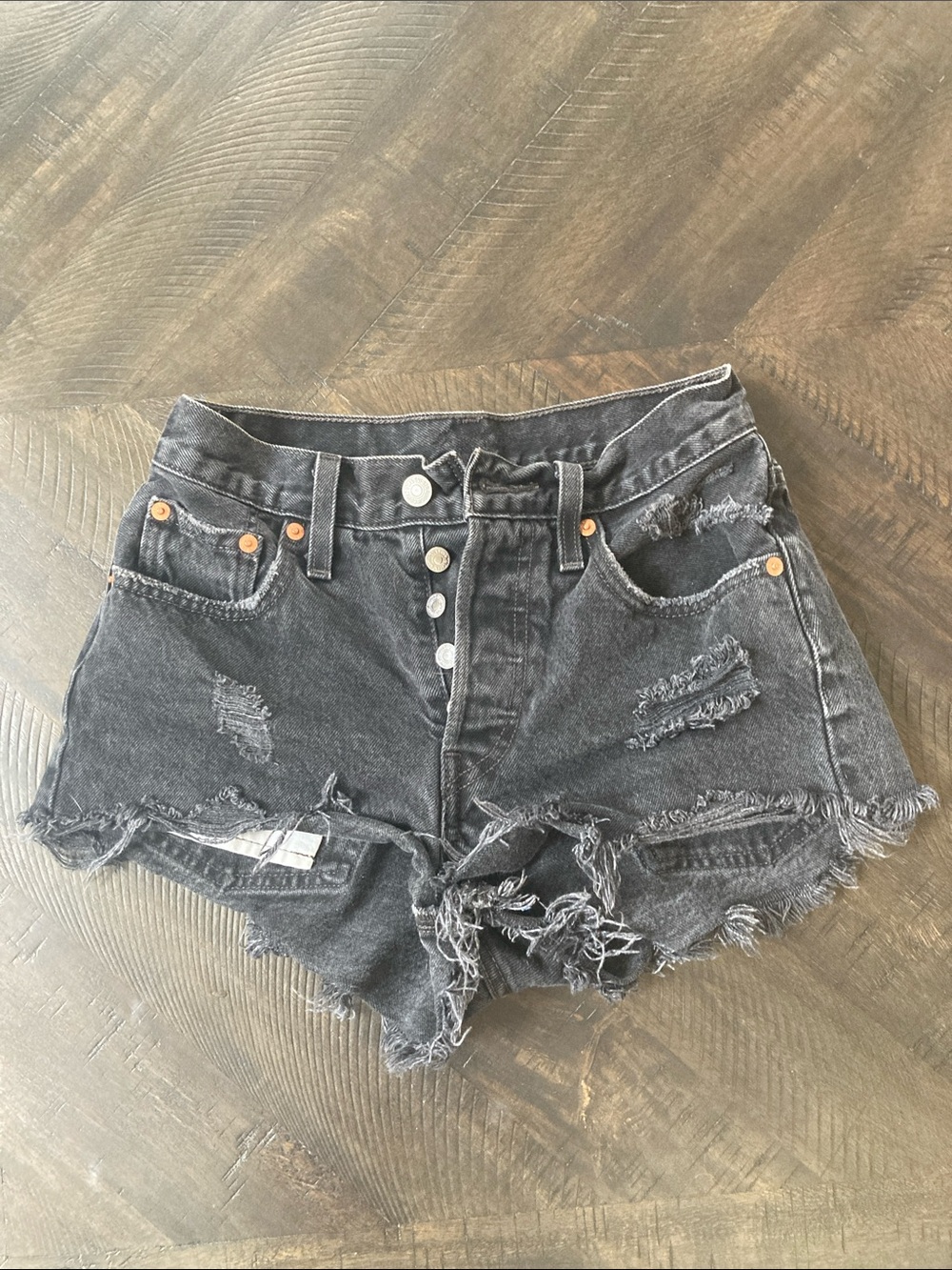 Women’s black Levi 501 jean shorts